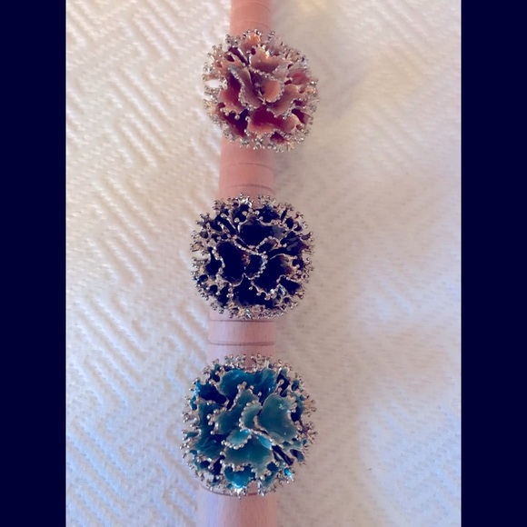 Vintage stretch rings, set of 3 - Picture 8 of 16